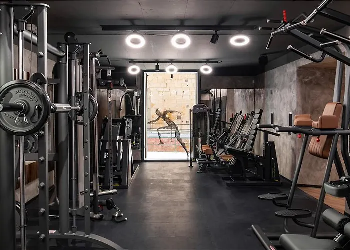 Hotel Iniala Harbour House And Residences