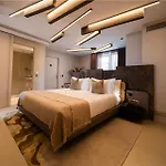 Iniala Harbour House And Residences מלון *