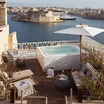 Iniala Harbour House And Residences Hotel