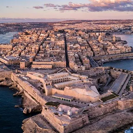 Hotel Iniala Harbour House And Residences Valletta