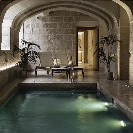 Iniala Harbour House And Residences