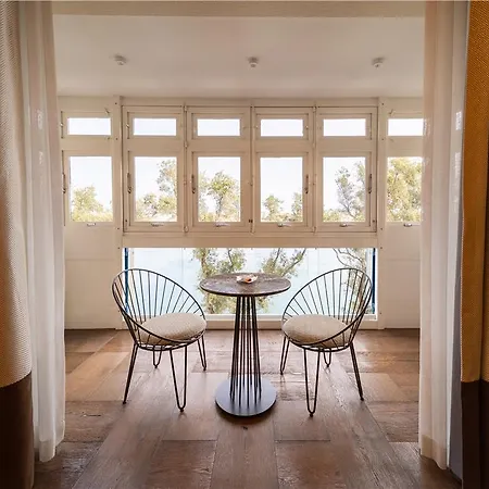 Szálloda Iniala Harbour House And Residences