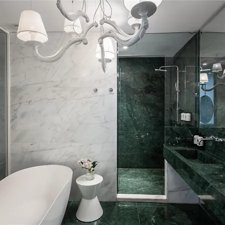 Iniala Harbour House And Residences ホテル *