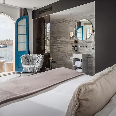 Iniala Harbour House And Residences ホテル バレッタ