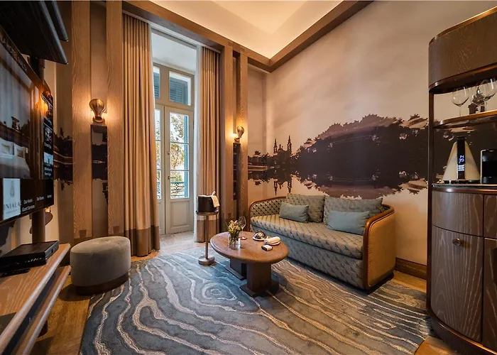 Hotel Iniala Harbour House And Residences