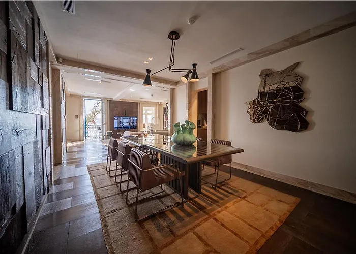 Iniala Harbour House And Residences Ξενοδοχείο *