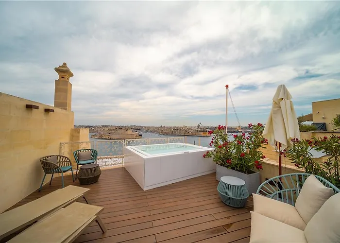 Iniala Harbour House And Residences Ξενοδοχείο *