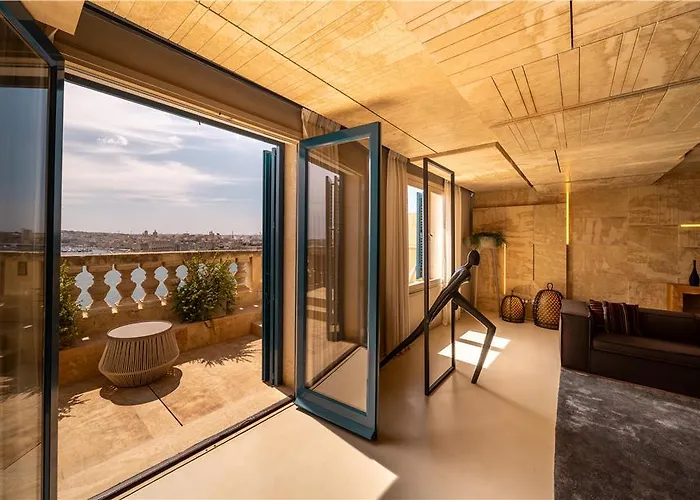 Iniala Harbour House And Residences Hotel *